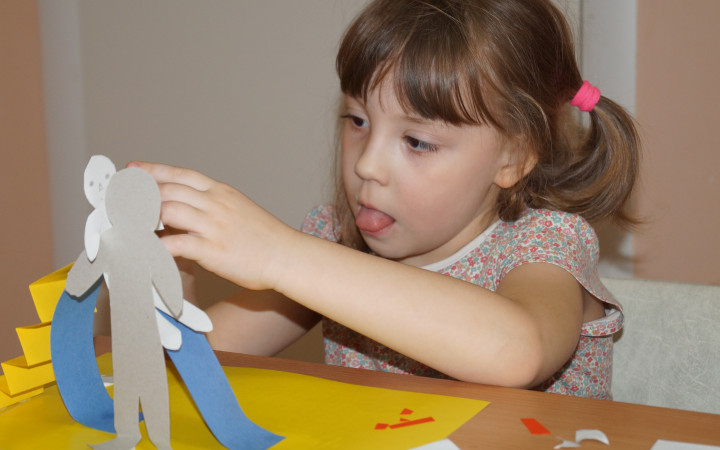 Бумажная пластика