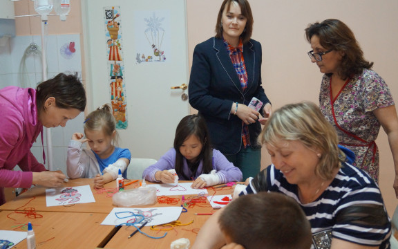 Раскрашивание нитями