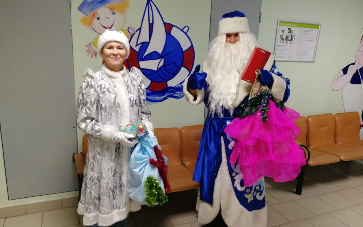 Новогоднее поздравление в поликлиниках Переделкино