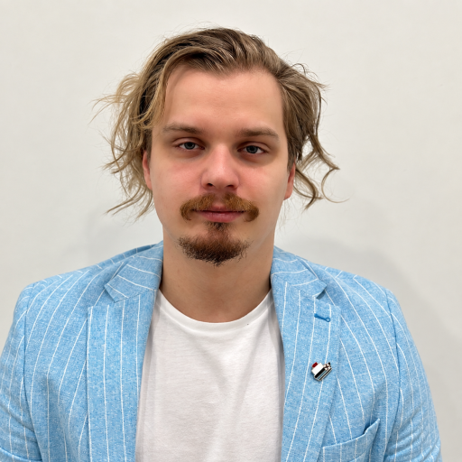 Данила Кнестяпин
